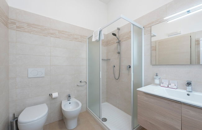 Suite 1 Ondina Viareggio 200m From sea - Foto 11