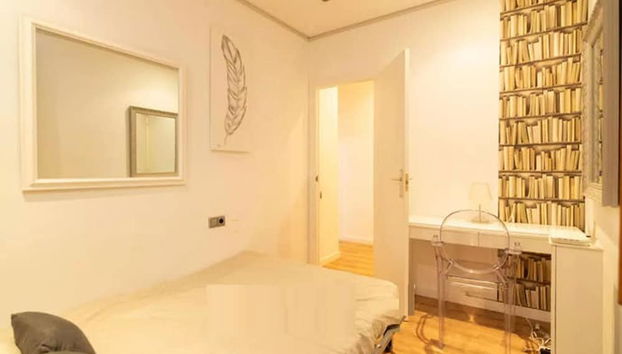 Lovely 2-bed Apartment in Rawalpindi - Foto 2, Habitación