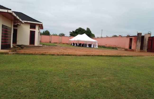 Villa Sleeps 10 With Garden - Foto 9