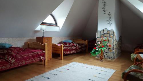 Bieszczadzki Dworek - Foto 3