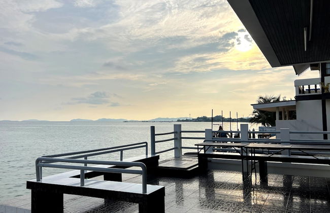 GAO Lighthouse Phala Beachfront - Photo 35