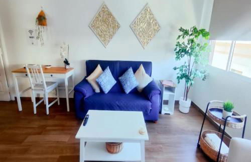 Escapada Deluxe con Wifi 2 Hab 2 Baños con Cocina & SmartTV cerca de Todo - Foto 4