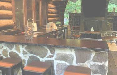 The Kresge Kabin - Authentic Grand Log Cabin. - Foto 19