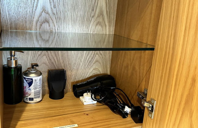 Condo Apartment With Workspace - Foto 41