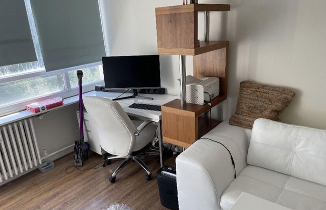 Charming 1-bed Apartment, Vibrant London Location - Foto 2