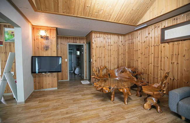 Jirisan 1 Night 2 Days Pension - Foto 1