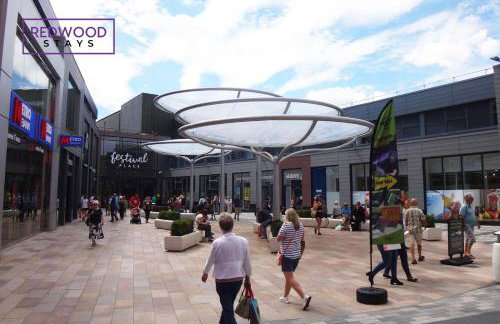 Premium Serviced Apartment in Basingstoke Town Centre, Free Parking By Redwood Stays - Foto 53