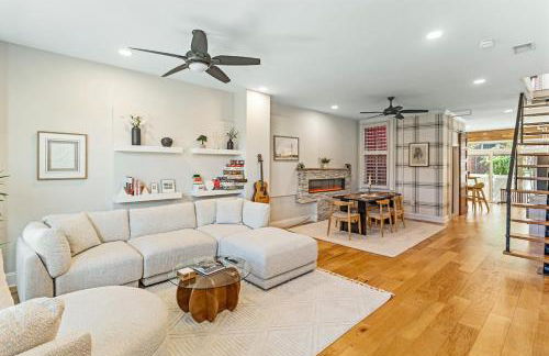 2x King Beds, Fireplace, Private Backyard, Washer, Dryer - Foto 11