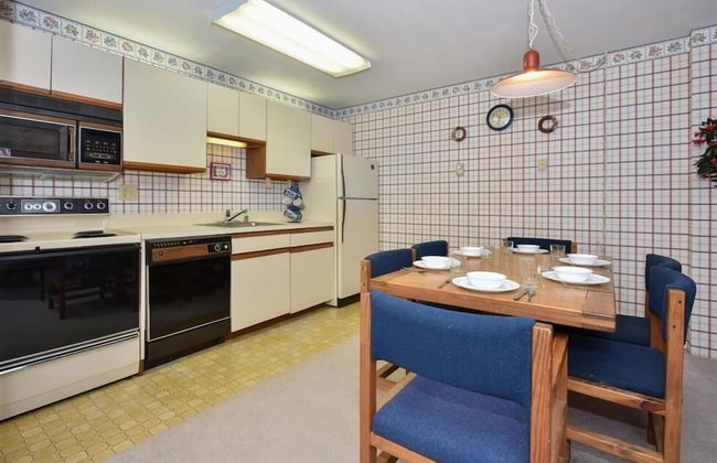 Seven Springs 1 BR Deluxe Condo, Mountain Views! by RedAwning - Foto 3