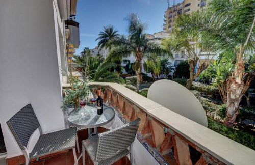 TIMON II, Luxury 3 bedroom Beachside Apartment - Foto 5