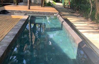 The Black Pool House em Busca Vida - Foto 7
