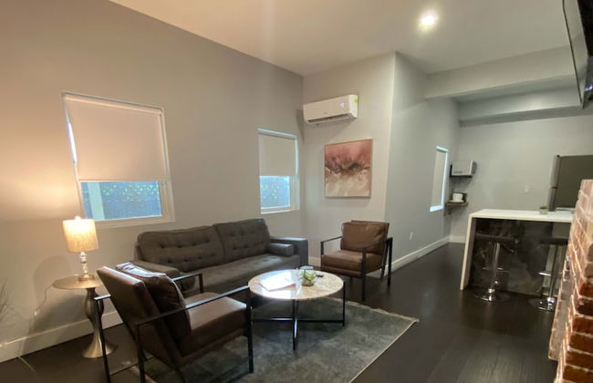 The Front Porch - Photo 9