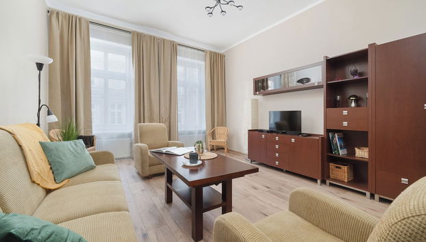 Wroclaw Apartment With Desk by Renters - Foto 2, Habitación