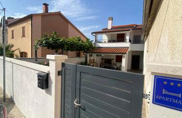 Family Beach Apartments - Photo 56