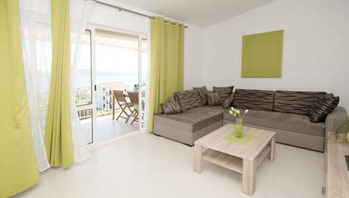 Apartment in Seget Donji With Terrace - Foto 4