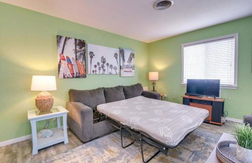 Walk to Gulf Surfside Beach Home with Deck - Photo 7