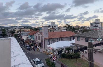 Condomínio Eliliane - Cobertura em Canto Grande - Foto 4