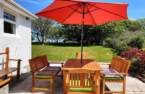 TIRNANT- 3 Bed - GROUND FLOOR ROOMS -DOG FRIENDLY - Photo 13