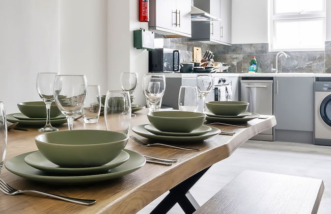 Modern Town Center Apartments Aldershot - Photo 32