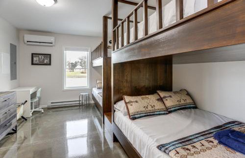 Patio and Parking! Modern Bunkhouse Near Lake Erie - Foto 18