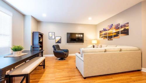 Perfect Downtown Location - 3BR - Private Garage - Family Friendly - Foto 3