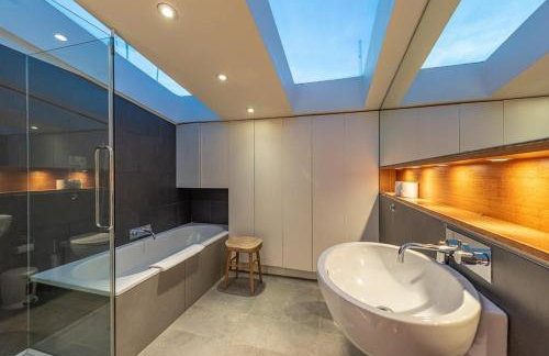 Classy 5BR Roof Terraced Fully AC Kensington House - Foto 33