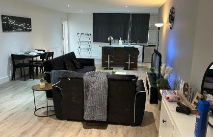 New Modern and Spacious 2BR In The Heart of Burnley with Free Private Parking - Foto 33