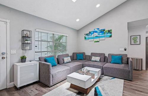 Stunning Heated Pool House Close to Tampa & Casino - Foto 6