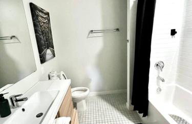 Monochrome Den - Foto 32