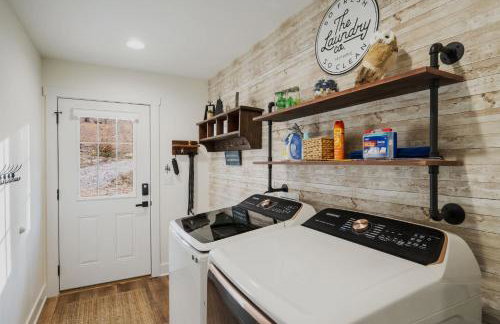 White Pines Lodge- Wooded Retreat - Foto 17