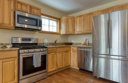 Mins to Hunter Mountain • Sleeps 36 • Pool Spa Games Bar Cozy Peaks Lodge by AvantStay - Foto 20