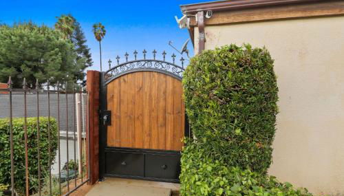 New Family House Fanstic View Azusa - Photo 2