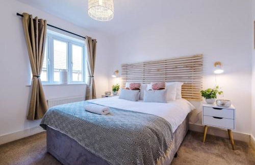 Luxurious Cosy 4BR Home Cheshire - Photo 18