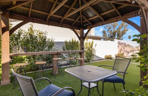 Free heated pool!/Gorgeous 4 BR spring break home - Foto 54