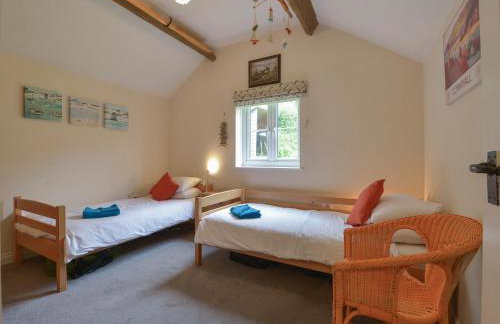 Virginia Cottage - Photo 10