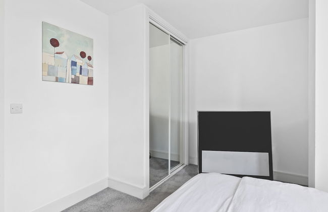 Luxurious 2 Bedroom Apartment With Free Parking - Foto 4