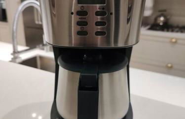 Sobrado com piscina, banheira e garagem coberta. - Foto 15