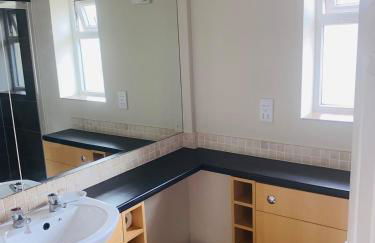 Peaceful, private, perfect home from home - Foto 19