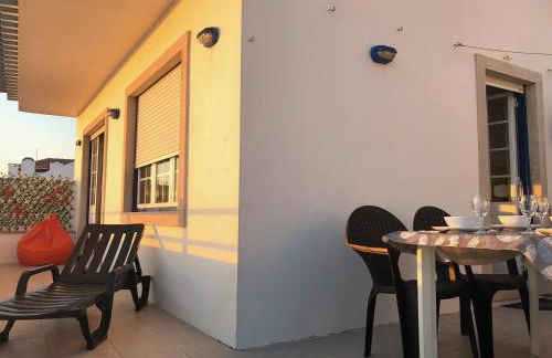 Cliff House next to beach - Foto 7