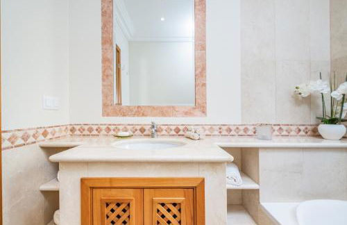 Villa Sea Renity - Palheiro Village by ALMA Holiday Rentals - Foto 7