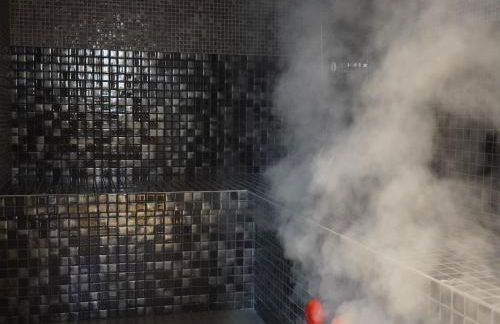 Lodge avec bain à remous privatif, proche du golf et piscine réservée - Confort et activités garanties - FR-1-582-373 - Foto 24