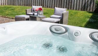 Oak Cottage, Castle Carrock, luxurious and characterful 1st floor cottage with garden and hot tub - Foto 1