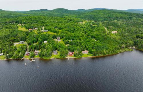 Pittsburg Lake House with Magalloway Mountain Views! - Foto 44