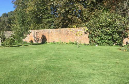 STACK YARD COTTAGE. - Photo 14