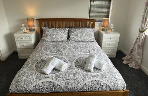 Homely 4 bed in Barnstaple - Foto 3