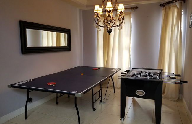 Mansion Getaway - Sleeps 24 - Foto 17