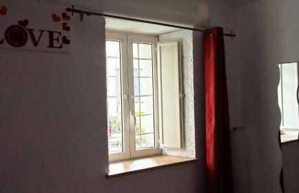 Sally's House - Photo 2