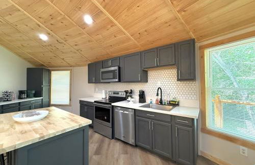 Stunning Lakefront Treehouse! Must book! - Foto 47