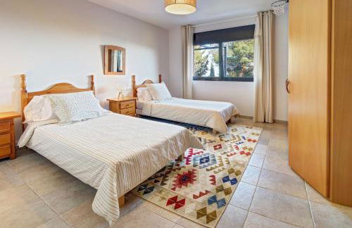 VILLA LA CALA with swimming pool & sea view, 10 min walk from the sea - Photo 32