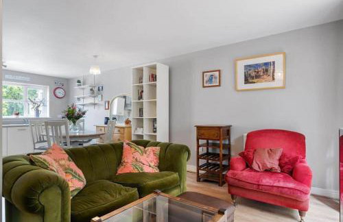 Modern Townhouse in Penryn with Private Parking - Foto 1